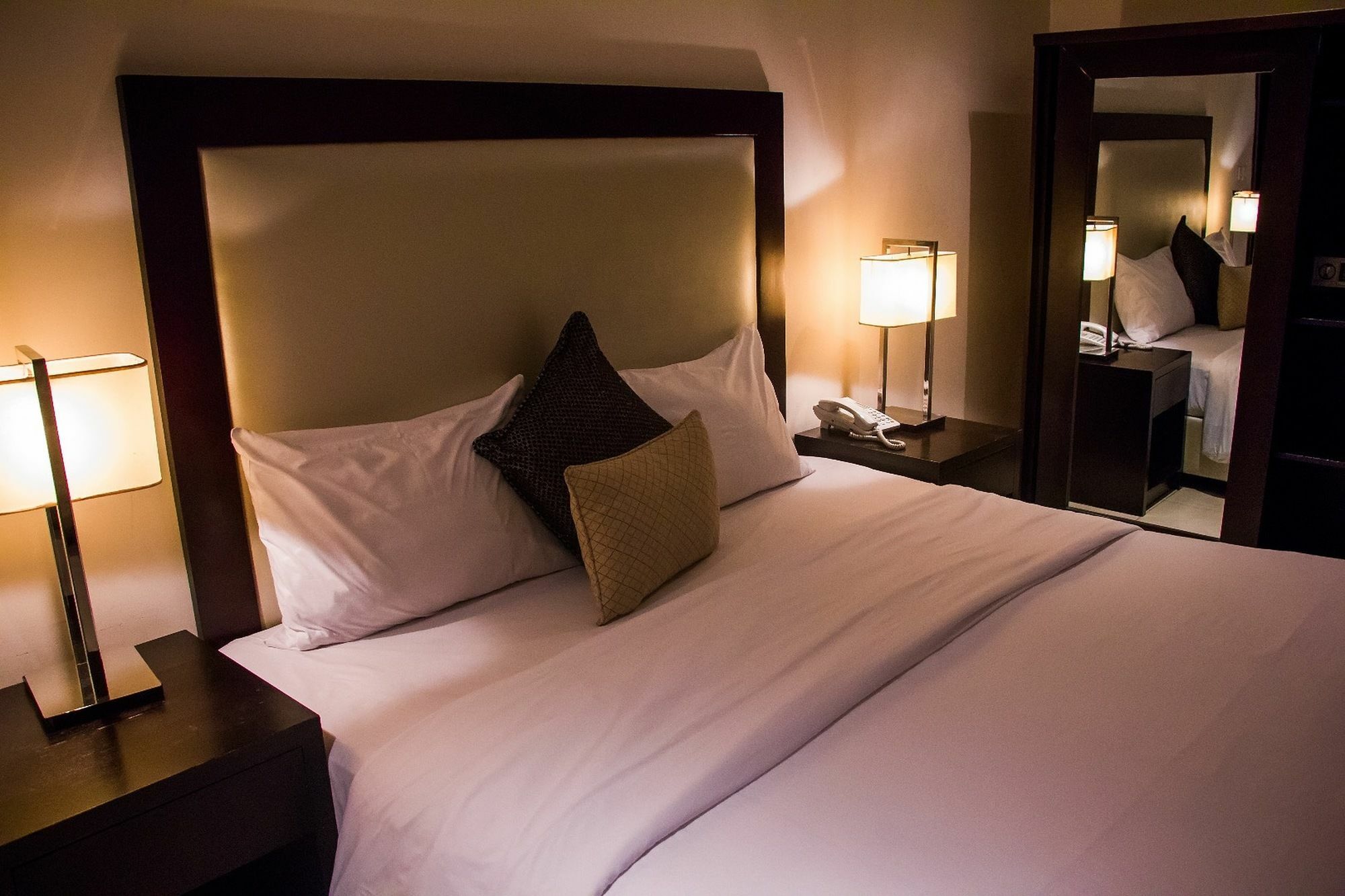 S & S Hotel & Suites Lagos Eksteriør billede